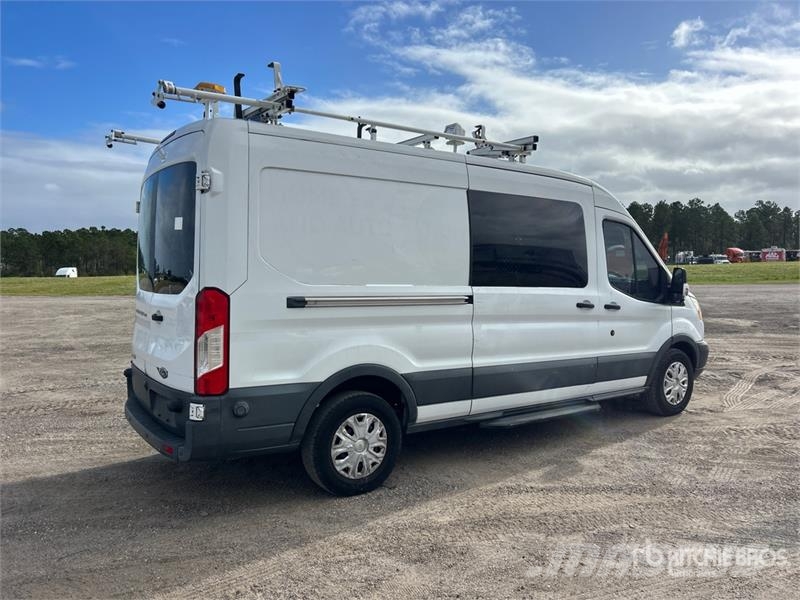 Ford Transit 250 Cargo Van Furgonetas cerradas