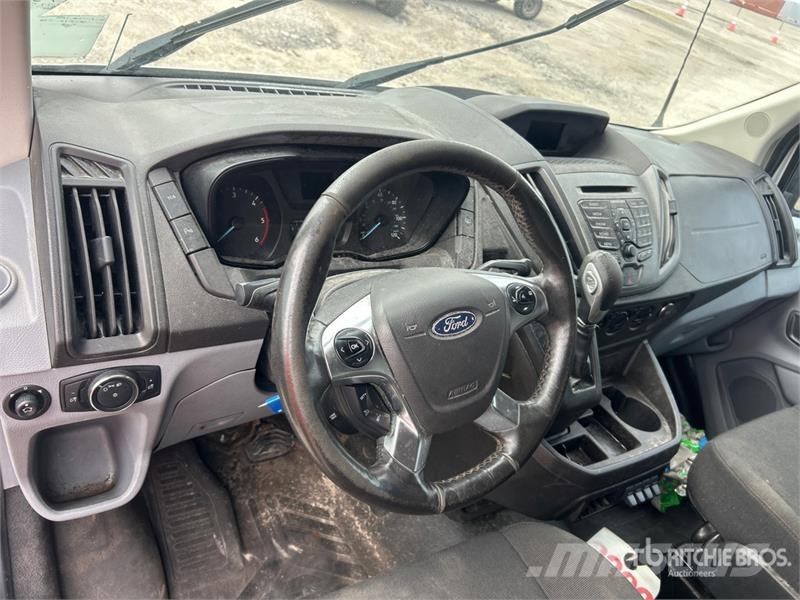 Ford Transit 250 Cargo Van Furgonetas cerradas
