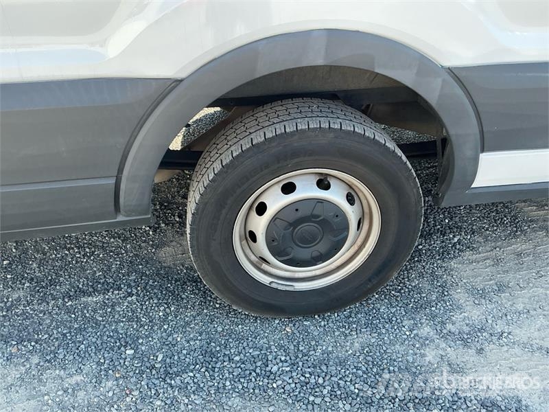 Ford Transit 250 Cargo Van Furgonetas cerradas