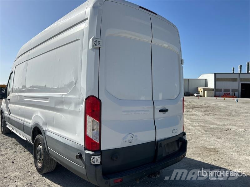 Ford Transit 250 Cargo Van Krovininiai furgonai