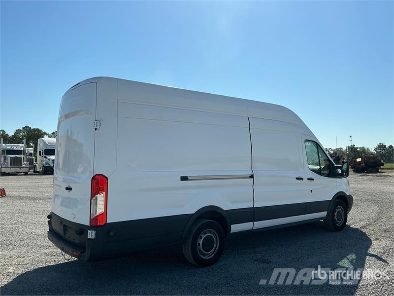 Ford Transit 250 Cargo Van Furgonetas cerradas