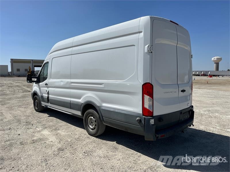 Ford Transit 250 Cargo Van Krovininiai furgonai