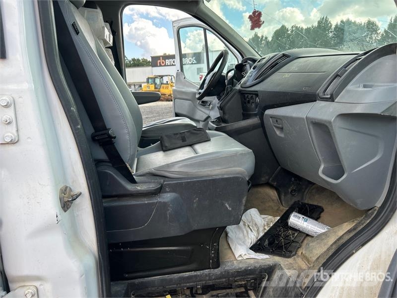 Ford Transit 350 Cargo Van Panel vans