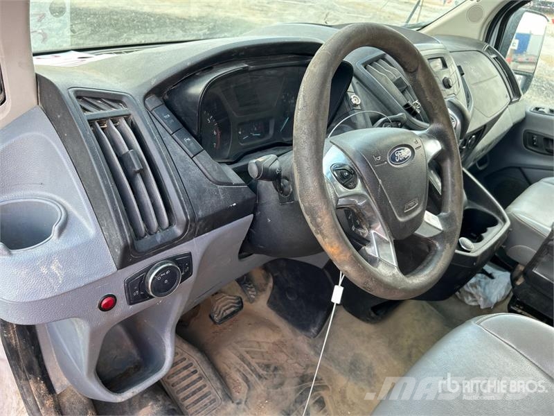 Ford Transit 350 Cargo Van Panel vans