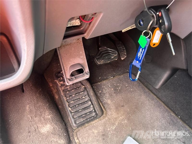Ford Transit 350 Passenger Van 廂式貨物運輸車