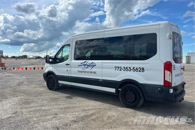 Ford Transit 350 Passenger Van 廂式貨物運輸車