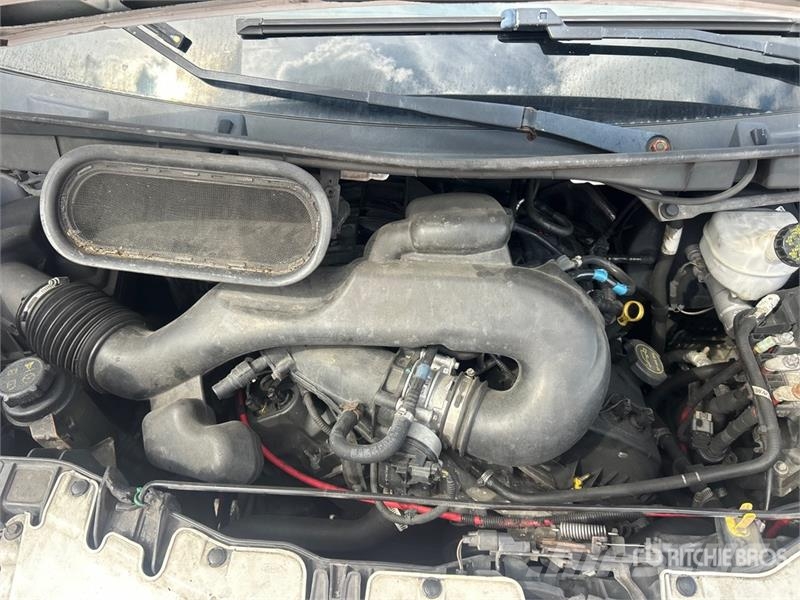 Ford Transit 350 Passenger Van 廂式貨物運輸車