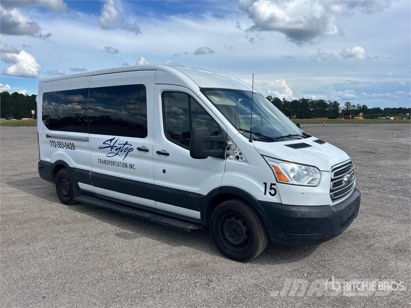Ford Transit 350 Passenger Van Ванове за доставки