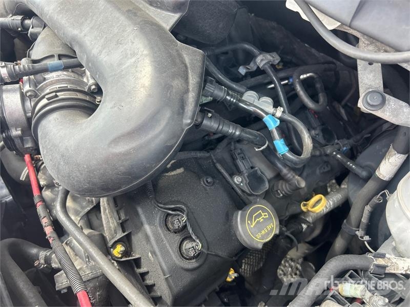 Ford Transit 350 Passenger Van 廂式貨物運輸車