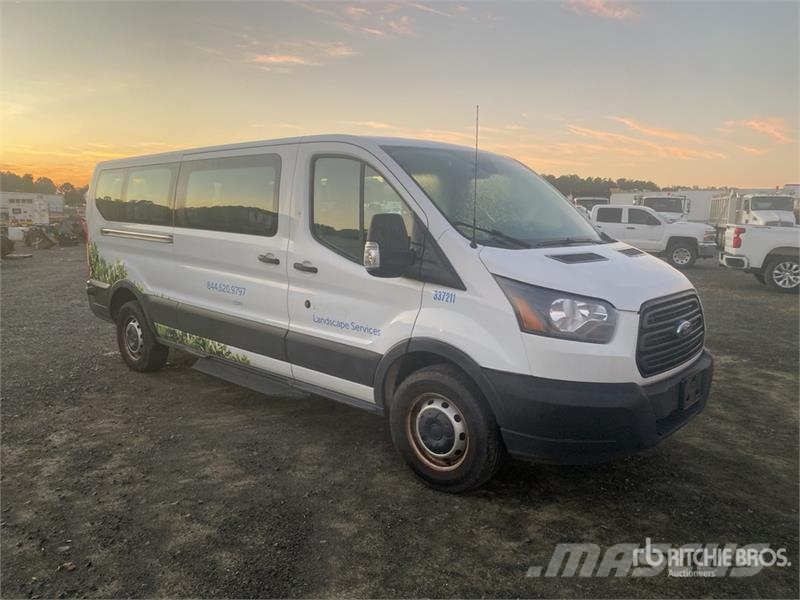 Ford Transit 350 Passenger Van Dostavna vozila / kombiji