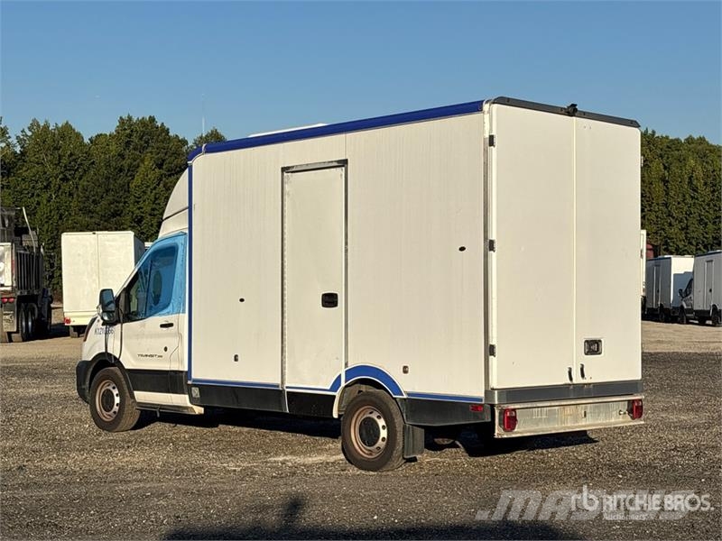 Ford Transit 4x2 Refrigerated Truck Hűtős