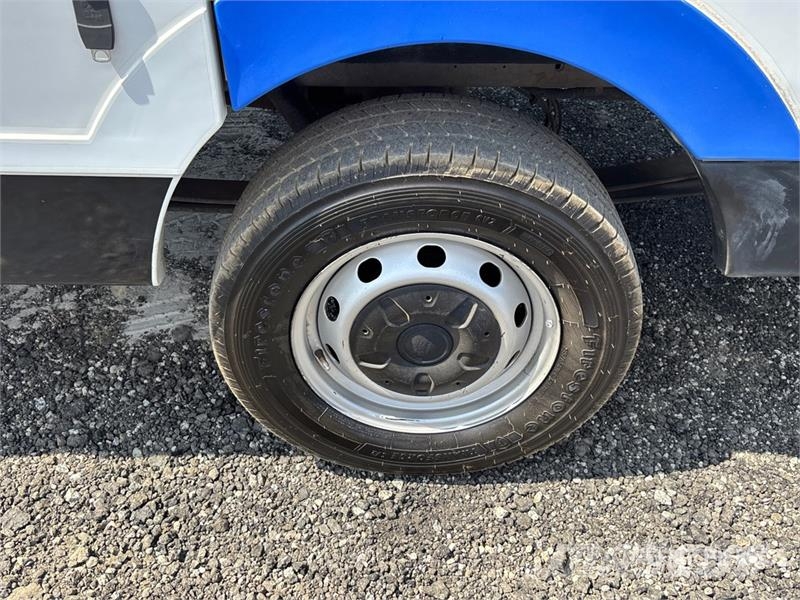 Ford Transit 4x2 Refrigerated Truck Tovornjaki hladilniki