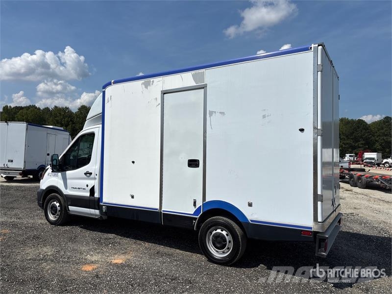 Ford Transit 4x2 Refrigerated Truck Tovornjaki hladilniki