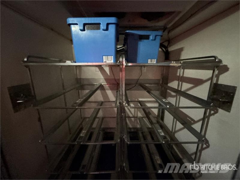 Ford Transit 4x2 Refrigerated Truck 溫控卡車