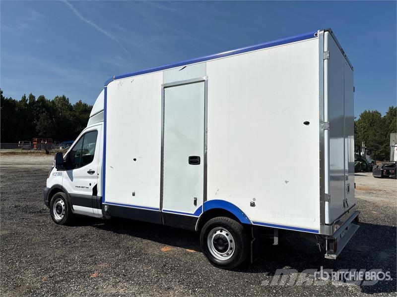 Ford Transit 4x2 Refrigerated Truck 溫控卡車