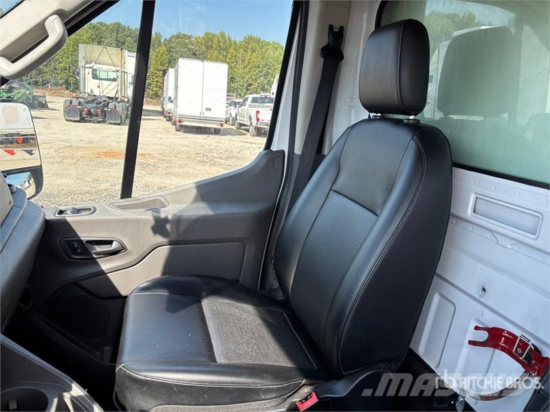 Ford Transit 4x2 Refrigerated Truck Isotermos y frigoríficos