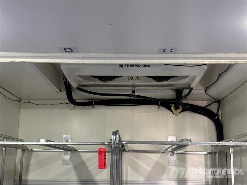 Ford Transit 4x2 Refrigerated Truck 溫控卡車