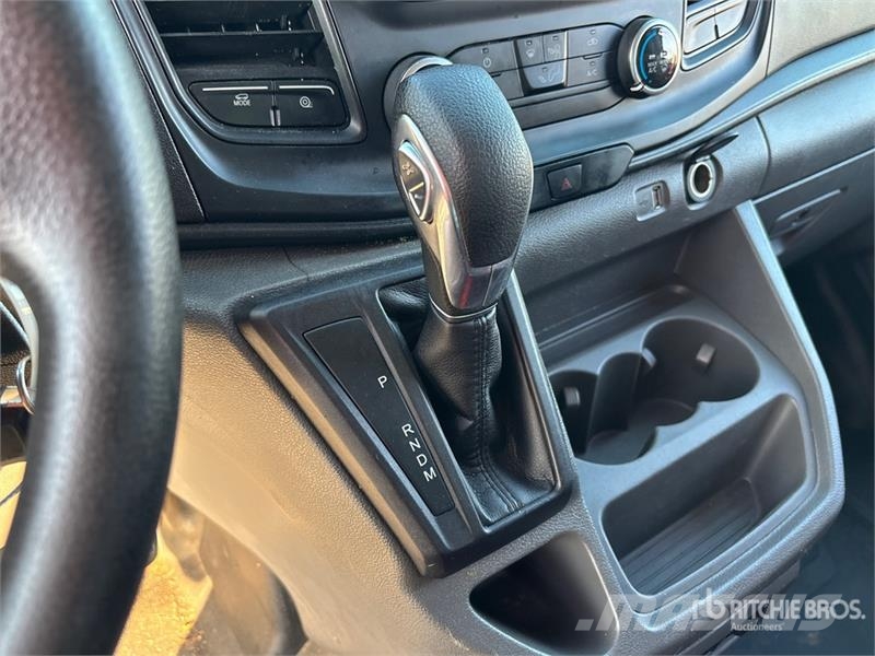 Ford Transit 4x2 Refrigerated Truck Hűtős