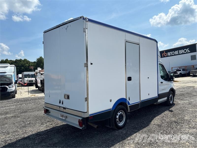 Ford Transit 4x2 Refrigerated Truck Tovornjaki hladilniki