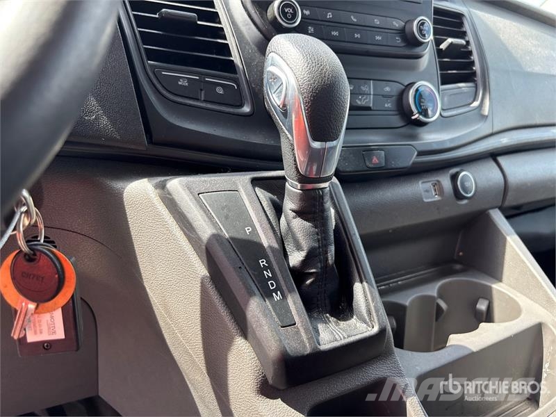 Ford Transit 4x2 Refrigerated Truck 溫控卡車