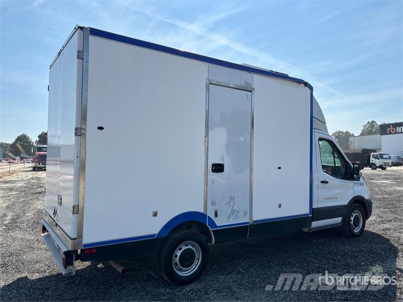 Ford Transit 4x2 Refrigerated Truck 溫控卡車