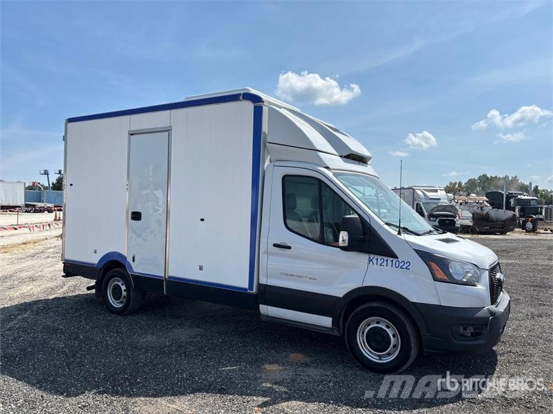 Ford Transit 4x2 Refrigerated Truck Camion frigorifique