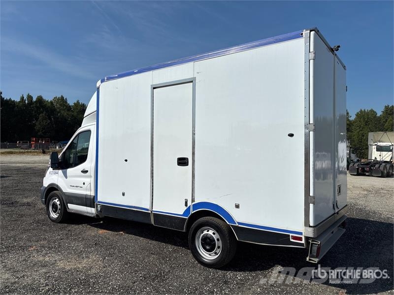 Ford Transit 4x2 Refrigerated Truck 溫控卡車