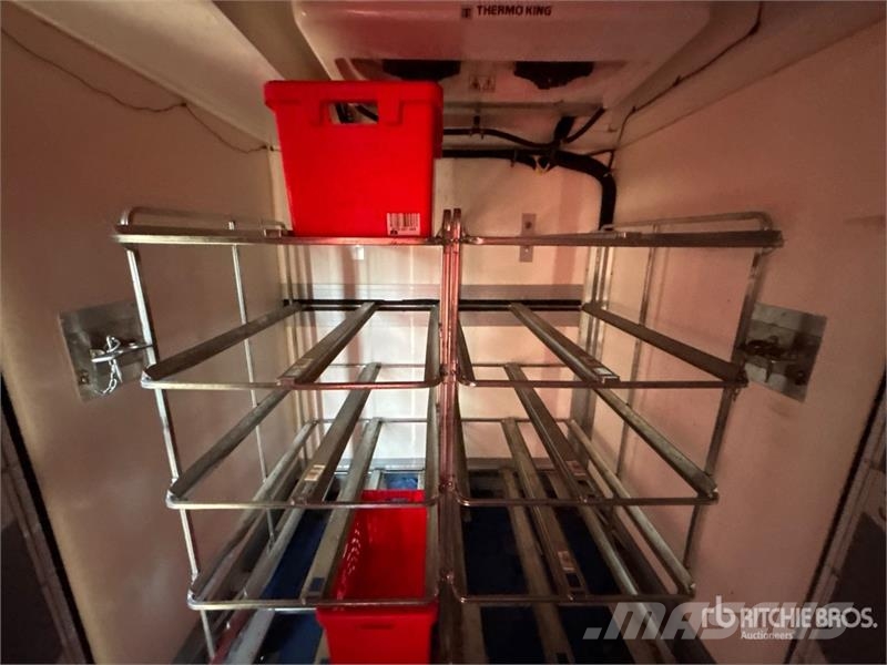 Ford Transit 4x2 Refrigerated Truck Hűtős