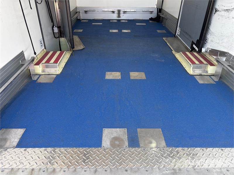 Ford Transit 4x2 Refrigerated Truck Tovornjaki hladilniki