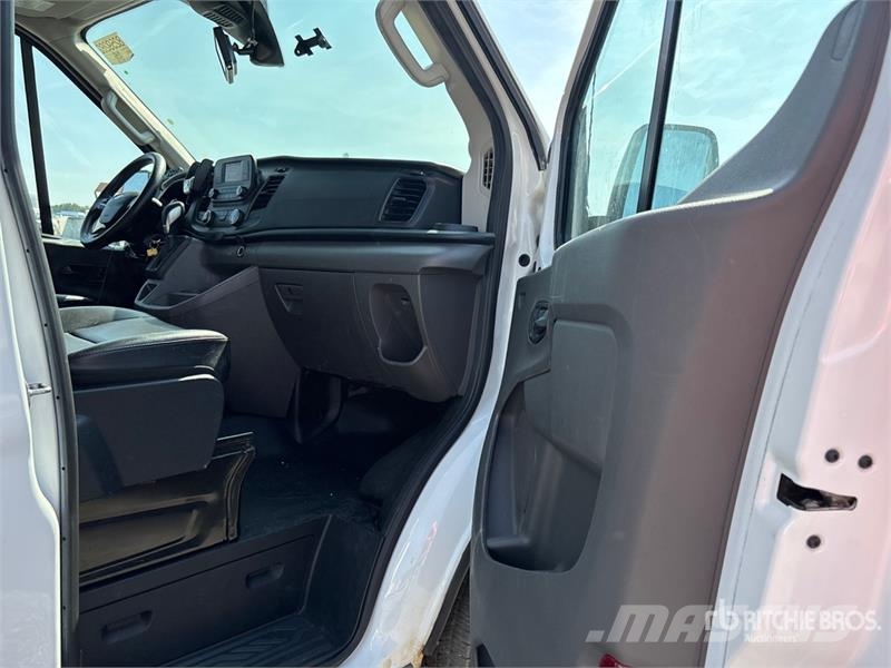 Ford Transit 4x2 Refrigerated Truck 溫控卡車