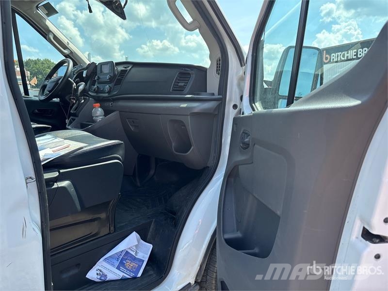 Ford Transit 4x2 Refrigerated Truck Tovornjaki hladilniki