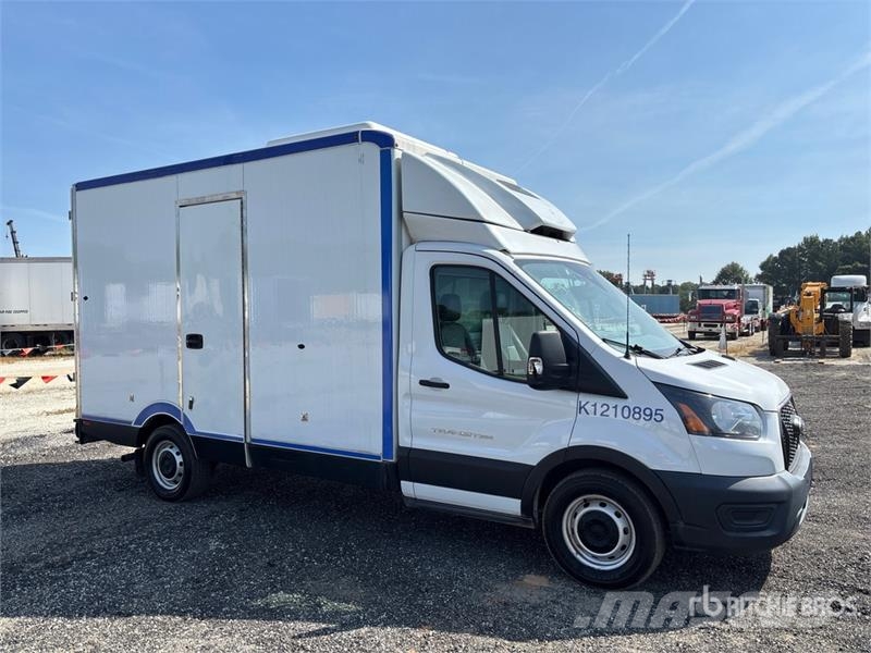 Ford Transit 4x2 Refrigerated Truck 溫控卡車