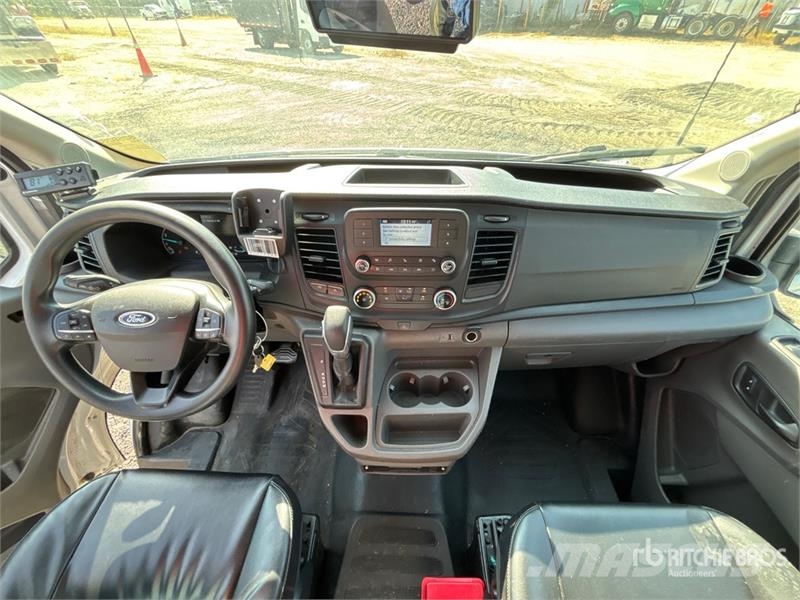 Ford Transit 4x2 Refrigerated Truck 溫控卡車