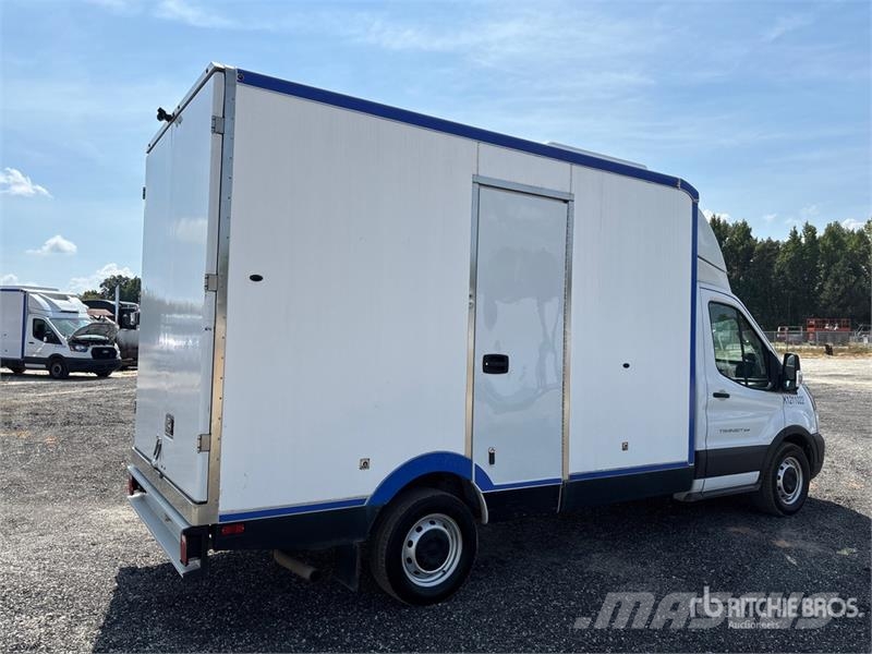 Ford Transit 4x2 Refrigerated Truck Camion frigorifique