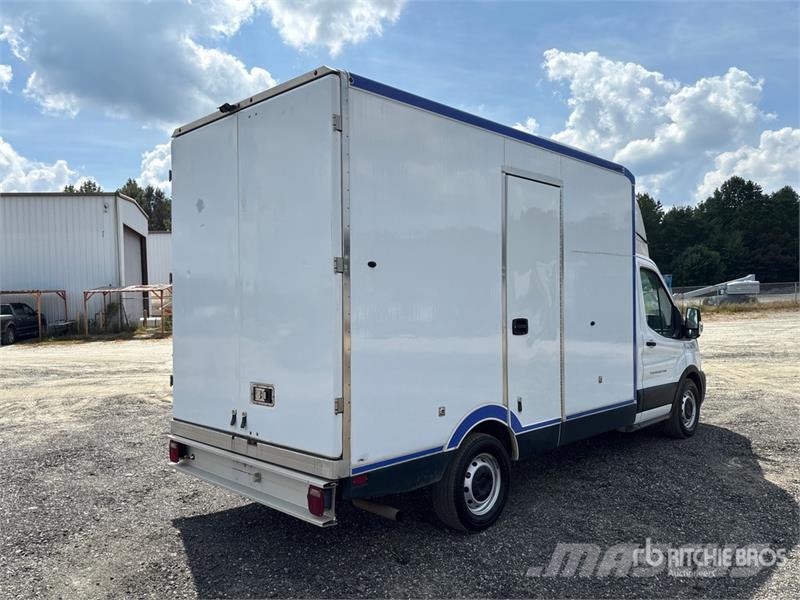 Ford Transit 4x2 Refrigerated Truck 溫控卡車
