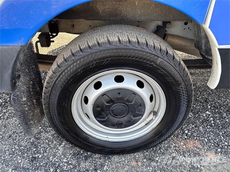 Ford Transit 4x2 Refrigerated Truck 溫控卡車