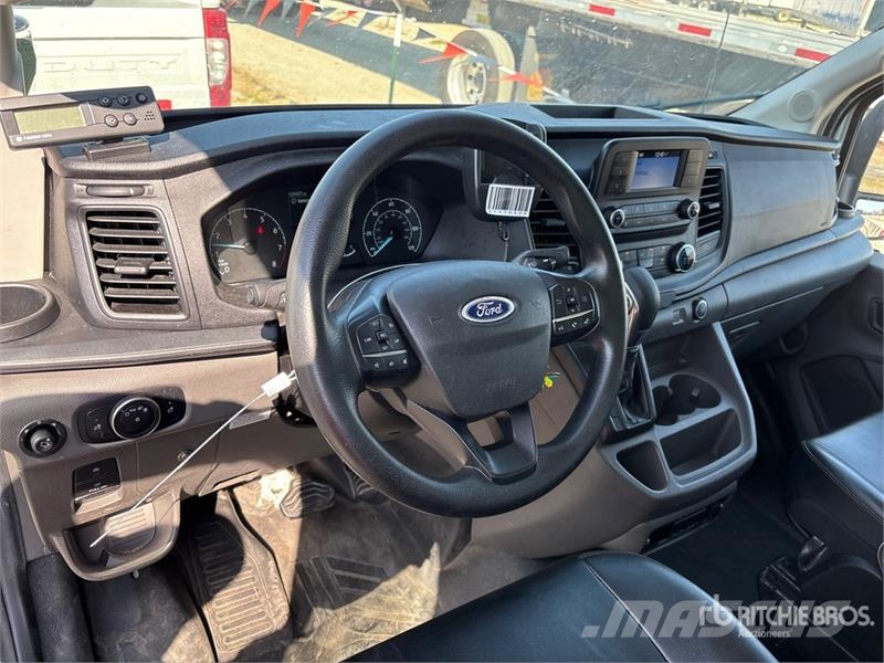 Ford Transit 4x2 Refrigerated Truck 溫控卡車
