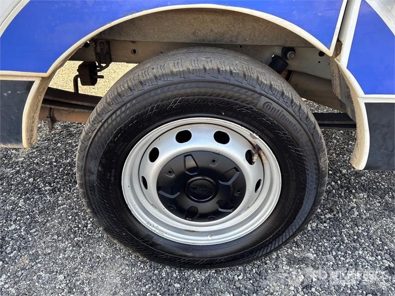 Ford Transit 4x2 Refrigerated Truck 溫控卡車