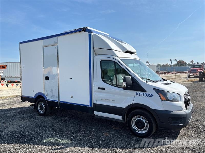 Ford Transit 4x2 Refrigerated Truck 溫控卡車