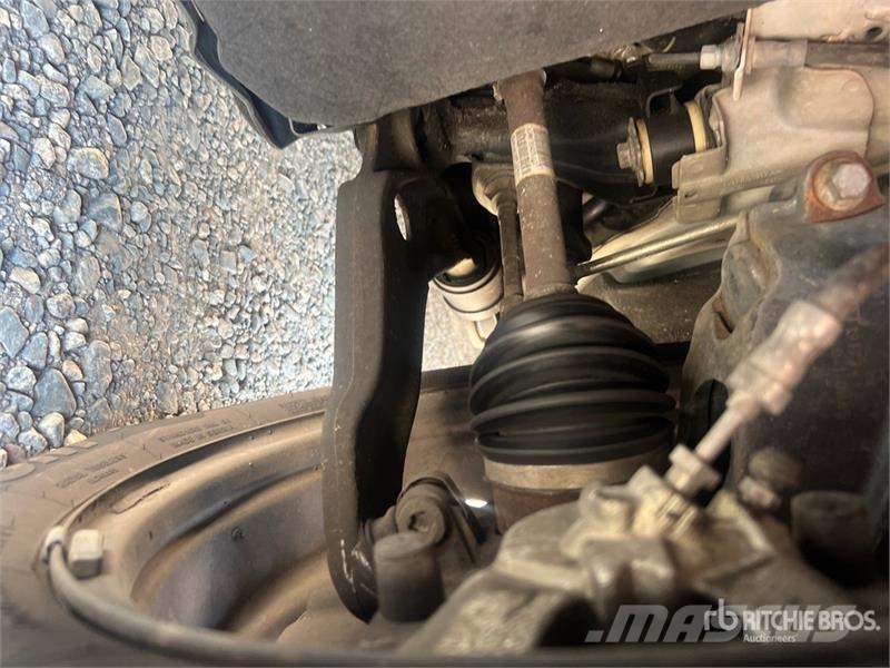 Ford Transit Connect XLT Cargo Van Preču pārvadāšanas furgoni