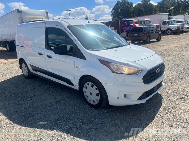 Ford Transit Connect XLT Cargo Van Preču pārvadāšanas furgoni