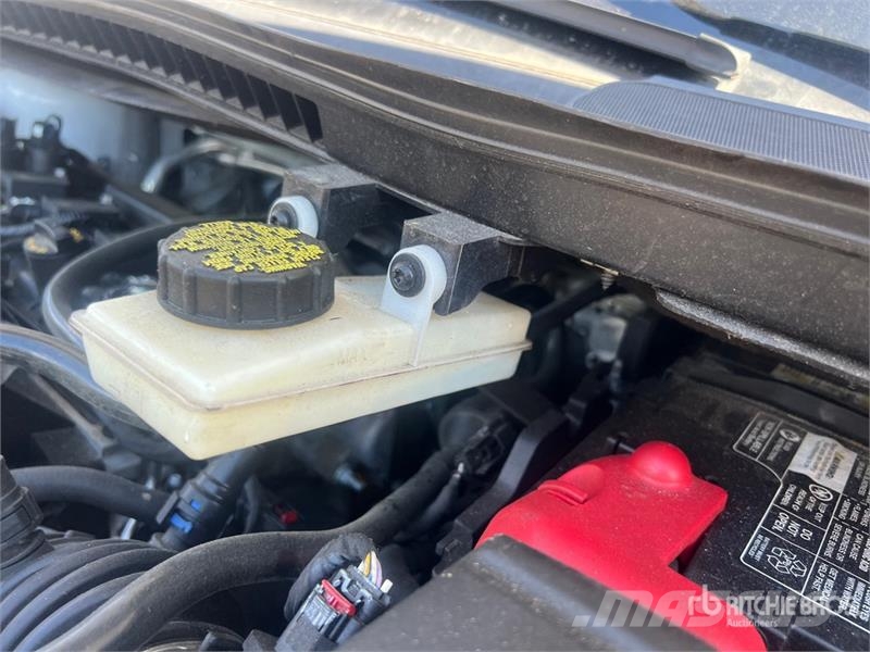 Ford Transit Connect XLT Cargo Van Preču pārvadāšanas furgoni