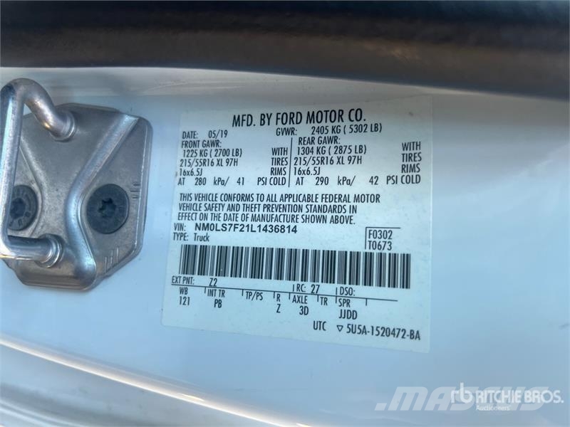 Ford Transit Connect XLT Cargo Van Preču pārvadāšanas furgoni
