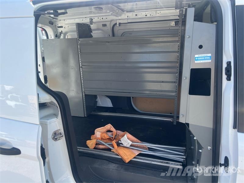 Ford Transit Connect XLT Cargo Van Preču pārvadāšanas furgoni