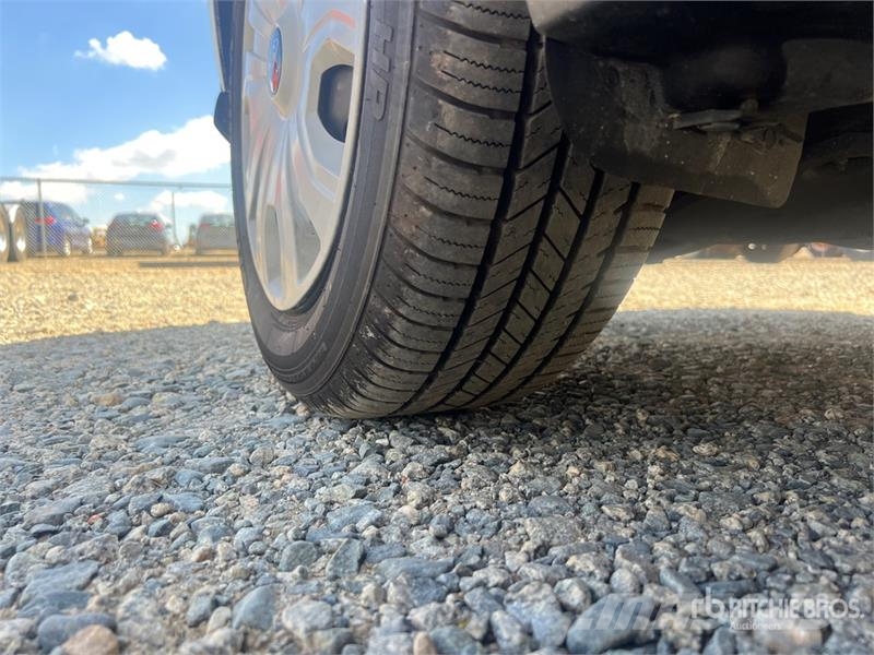 Ford Transit Connect XLT Cargo Van Preču pārvadāšanas furgoni