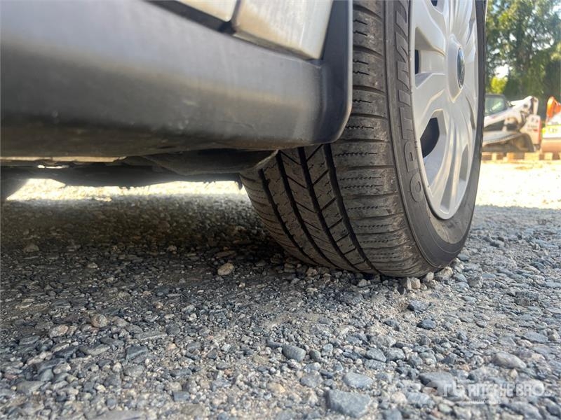 Ford Transit Connect XLT Cargo Van Preču pārvadāšanas furgoni