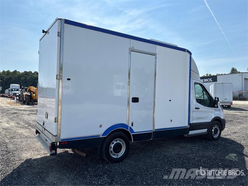 Ford Transit Refrigerated Truck 溫控卡車