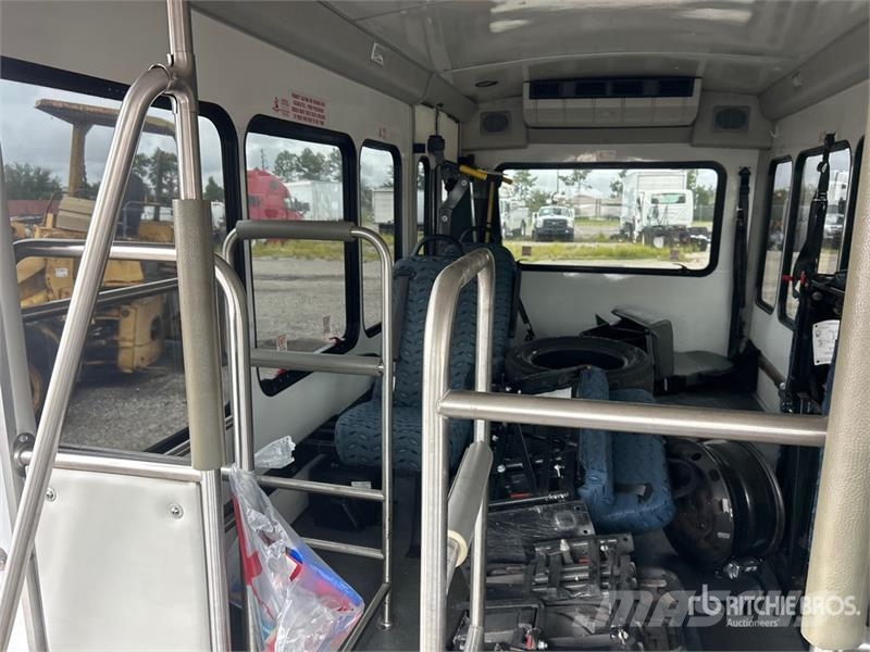 Ford Transit T-350 4x2 5-Seat Mini Bus Μίνι λεωφορεία