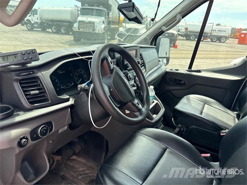 Ford Transit T-350 4x2 Refrigerated Truck Skåpbilar Kyl/Frys/Värme