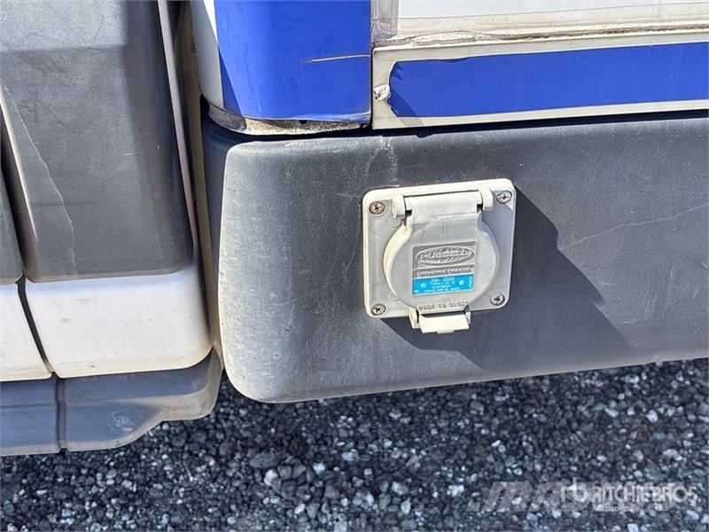 Ford Transit T-350 4x2 Refrigerated Truck 冷凍冷蔵車